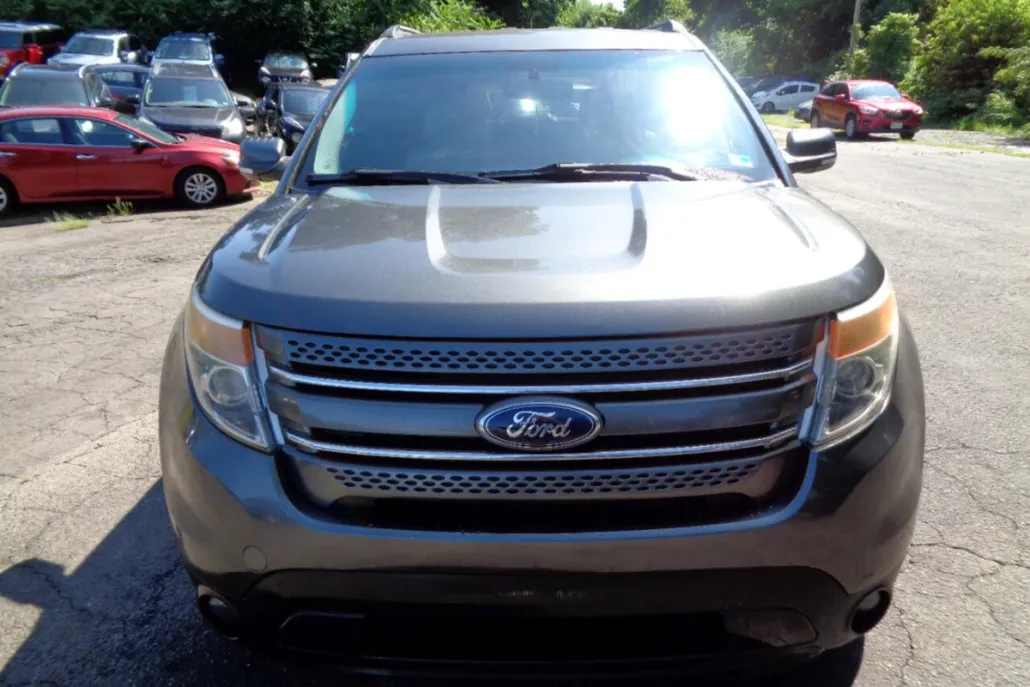 2015 Ford Explorer Limited photo 1