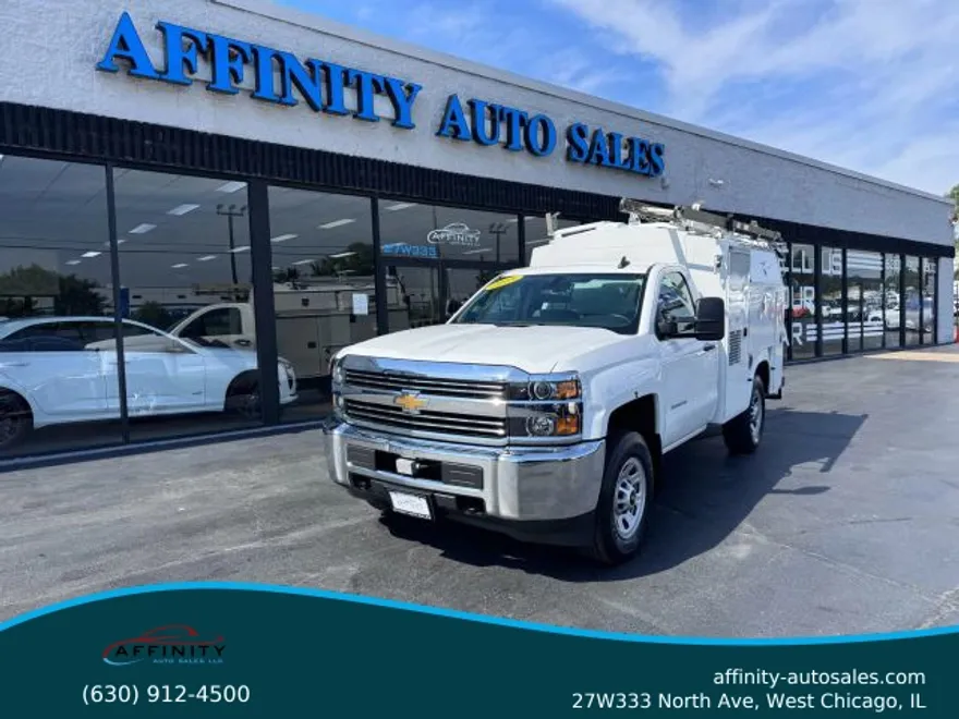 2015 Chevrolet Silverado 3500HD photo 1