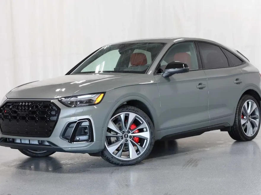 2024 Audi SQ5 Prestige photo 1
