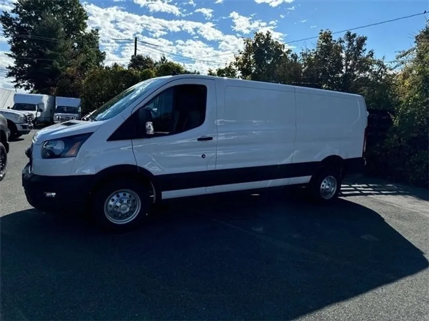 2024 Ford Transit photo 1