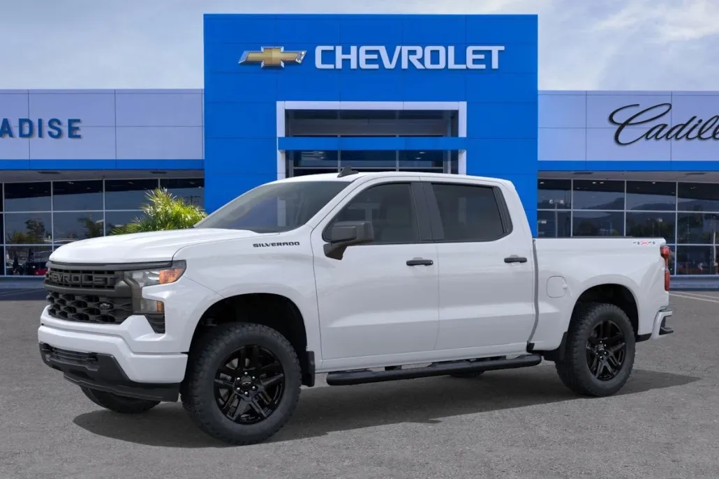 2026 Chevrolet Silverado 1500 Custom photo 1