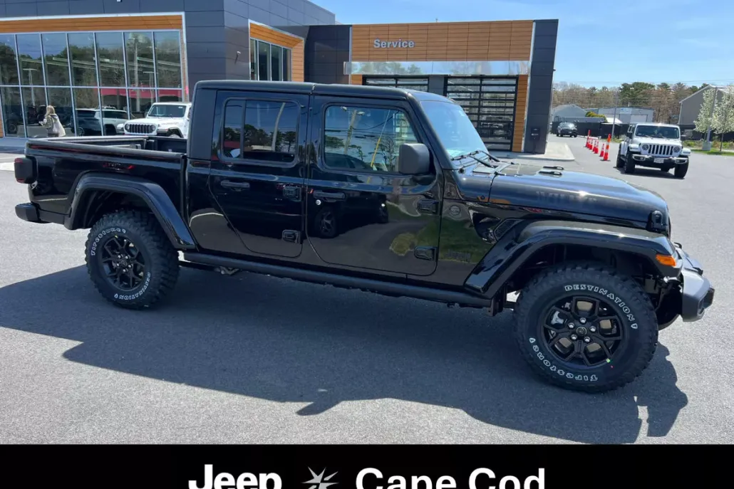 2025 Jeep Gladiator Willys photo 1