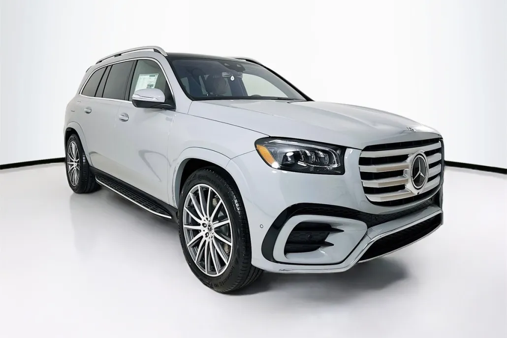 2026 Mercedes Benz GLS 580 4MATIC photo 1