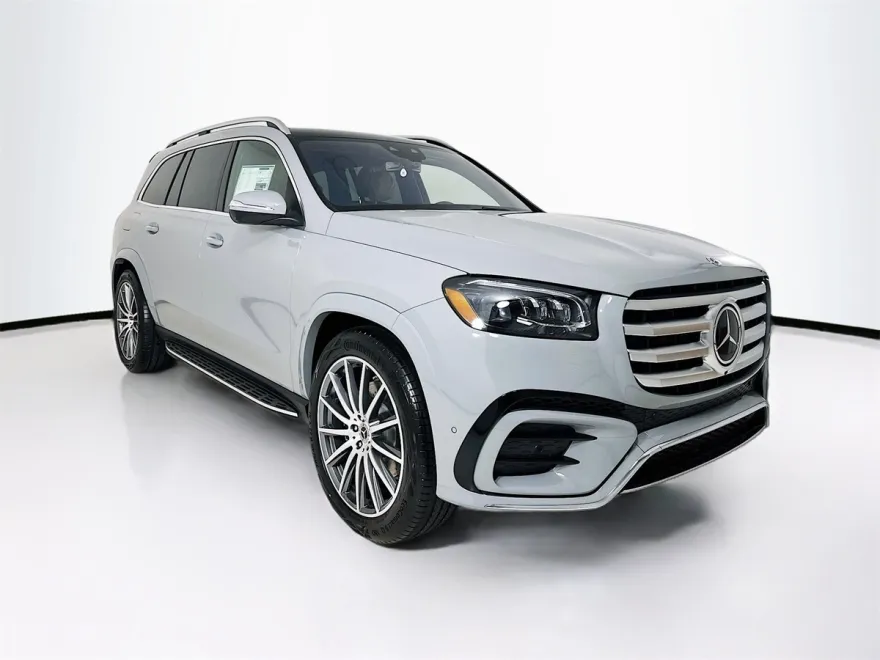 2026 Mercedes Benz GLS 580 4MATIC photo 1