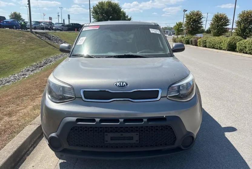2016 Kia Soul Base photo 1
