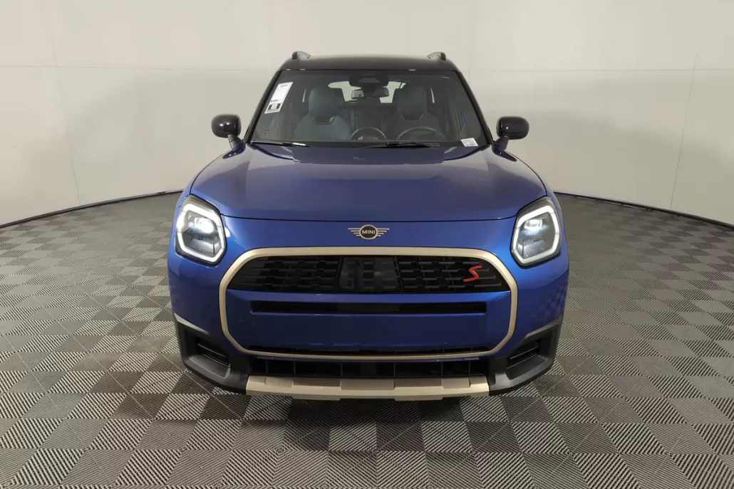 2025 Mini Countryman S photo 1