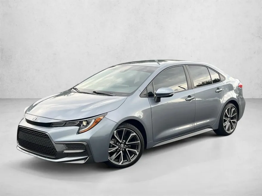 2021 Toyota Corolla SE photo 1