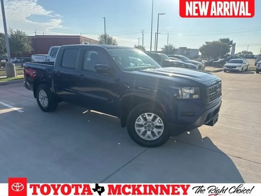 2022 Nissan Frontier SV photo 1