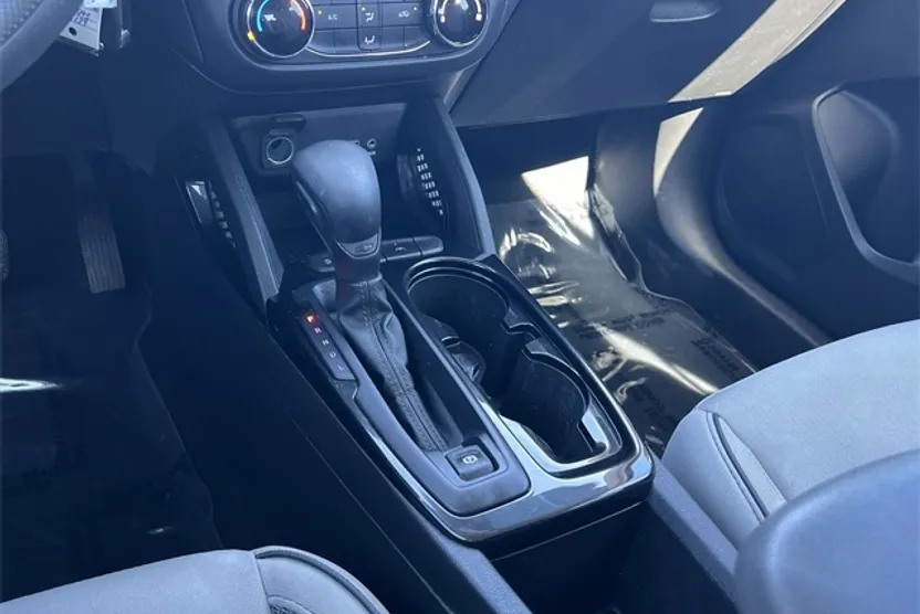 2022 Chevrolet Trailblazer LS photo 1