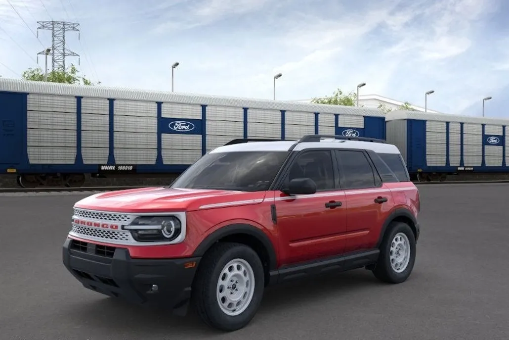 2025 Ford Bronco Sport Heritage photo 1