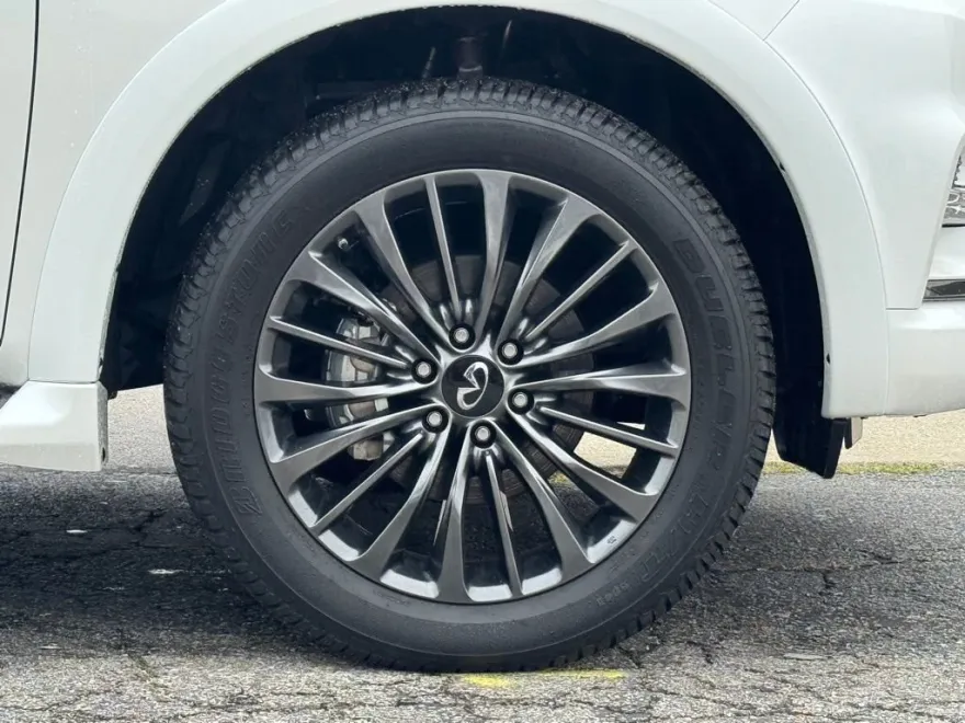 2024 Infiniti QX80 Sensory photo 1