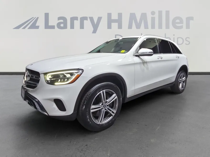 2020 Mercedes Benz GLC 300 photo 1