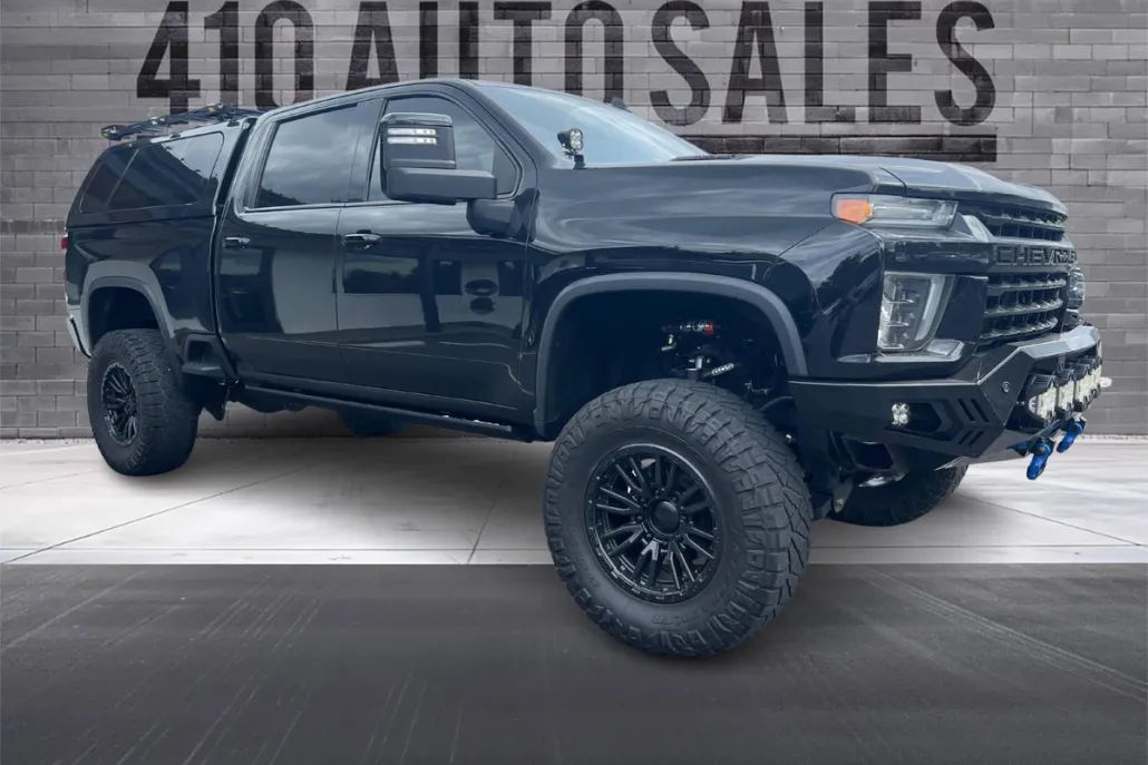 2020 Chevrolet Silverado LTZ photo 1