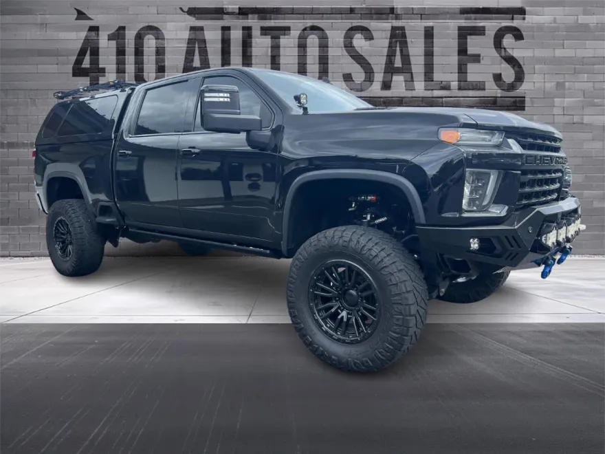 2020 Chevrolet Silverado LTZ photo 1