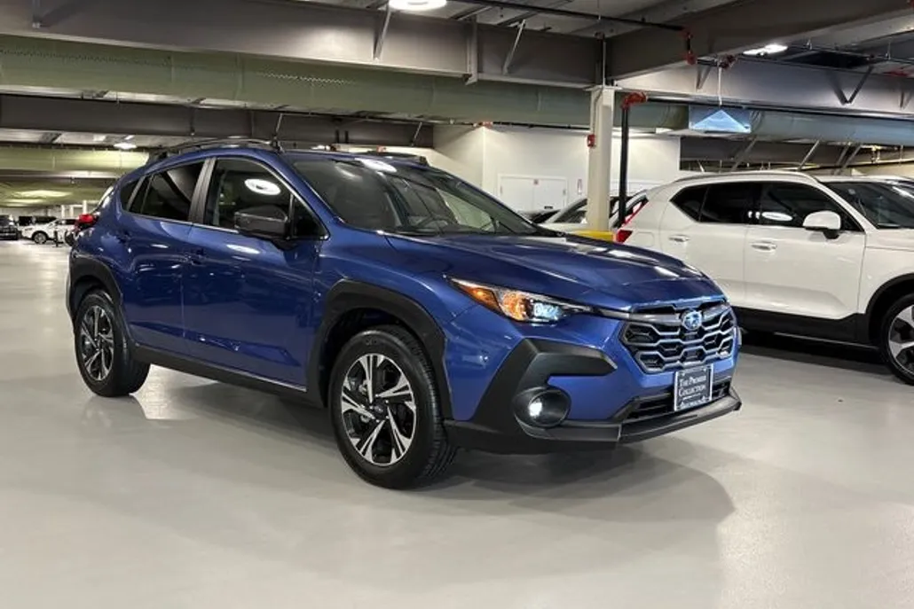 2025 Subaru Crosstrek Premium photo 1