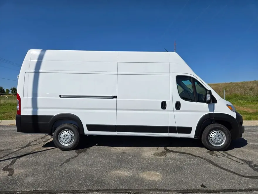 2026 Ram ProMaster 3500 photo 1