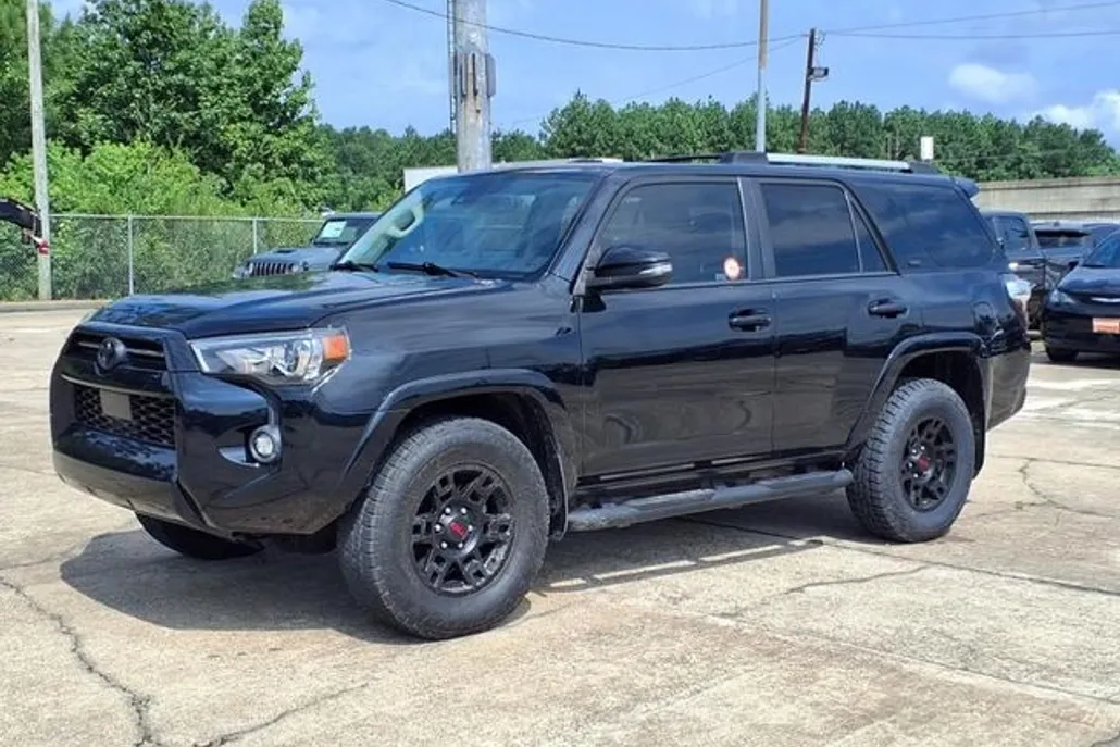 2021 Toyota 4Runner SR5 Premium photo 1