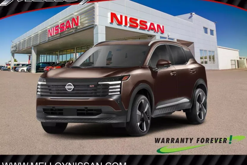 2025 Nissan Kicks SR photo 1
