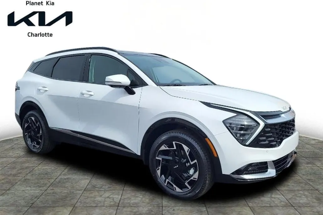 2024 Kia Sportage photo 1