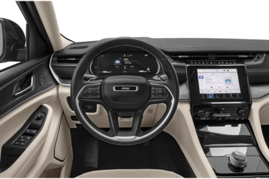 2025 Jeep Grand Cherokee Laredo Altitude photo 3