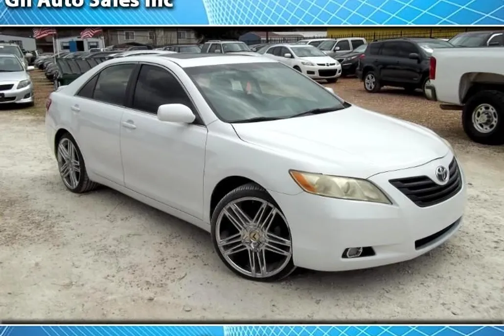 2009 Toyota Camry XLE V6 photo 1