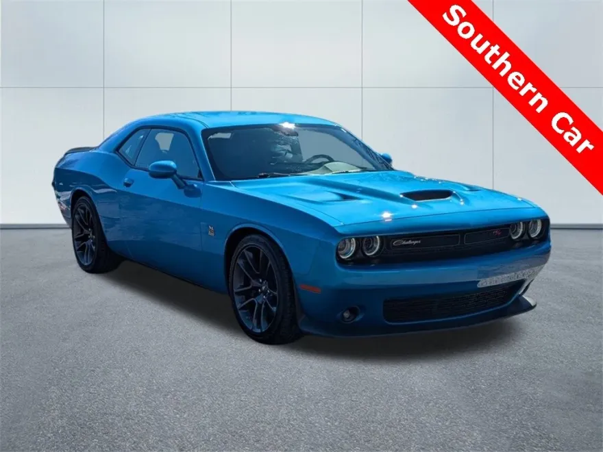2023 Dodge Challenger R/T Scat Pack photo 1