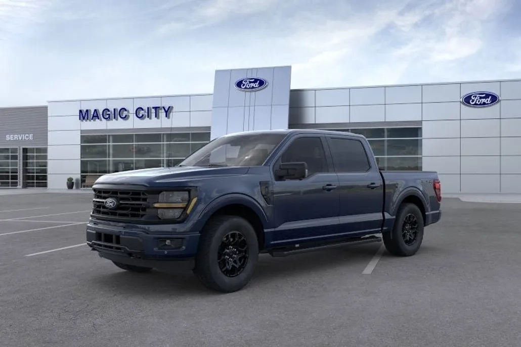 2025 Ford F-150 XLT photo 1