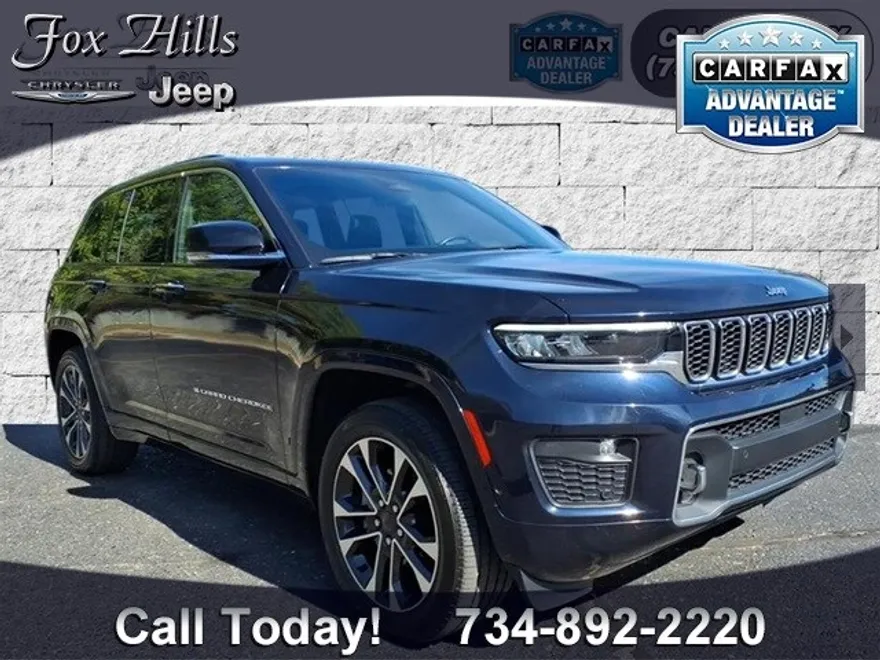 2023 Jeep Grand Cherokee Overland photo 1