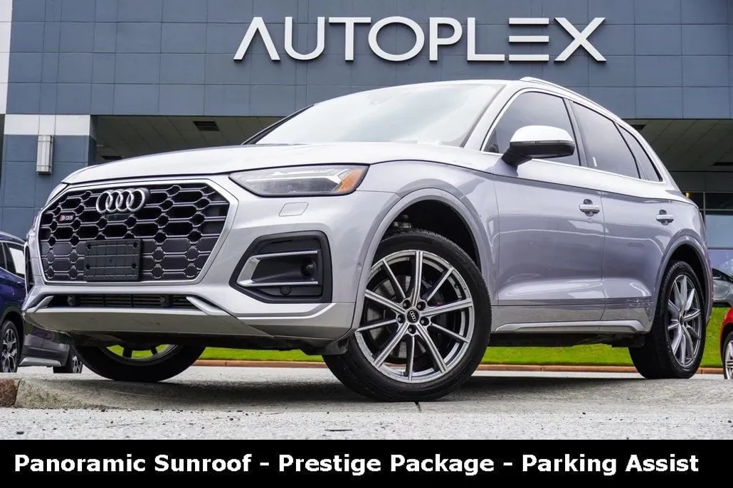 2022 Audi SQ5 Prestige photo 1