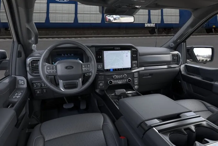 2025 Ford F-150 Lariat photo 1
