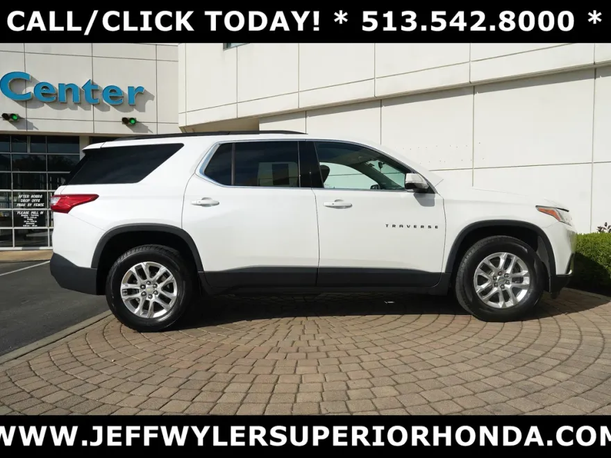 2020 Chevrolet Traverse Cloth 1LT photo 1