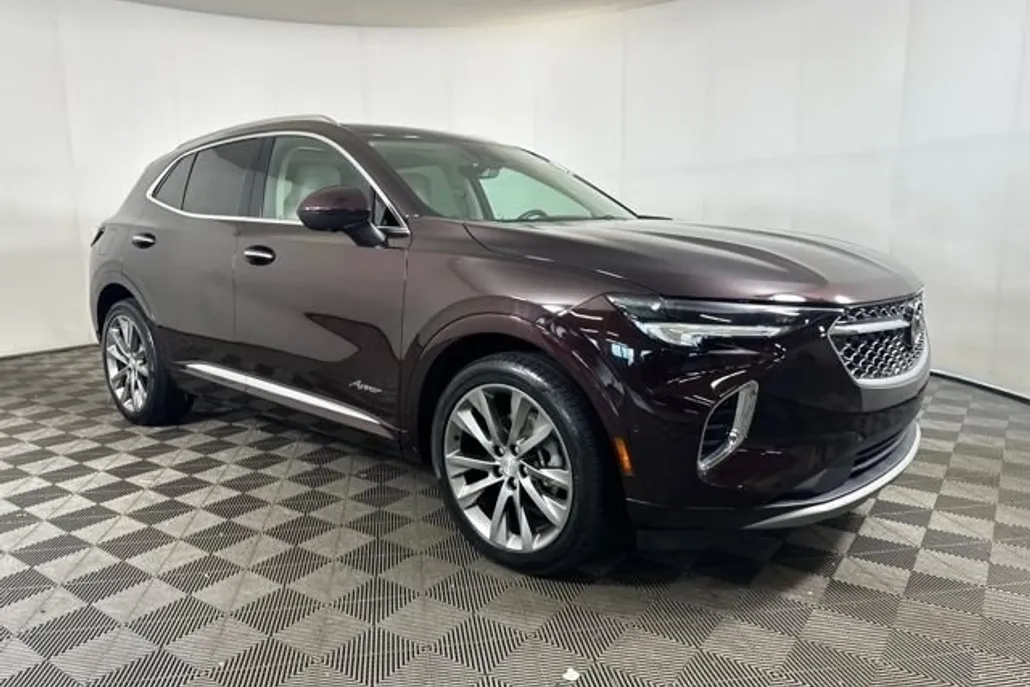 2021 Buick Envision Avenir photo 1