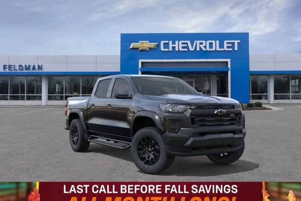 2026 Chevrolet Colorado Trail Boss photo 1