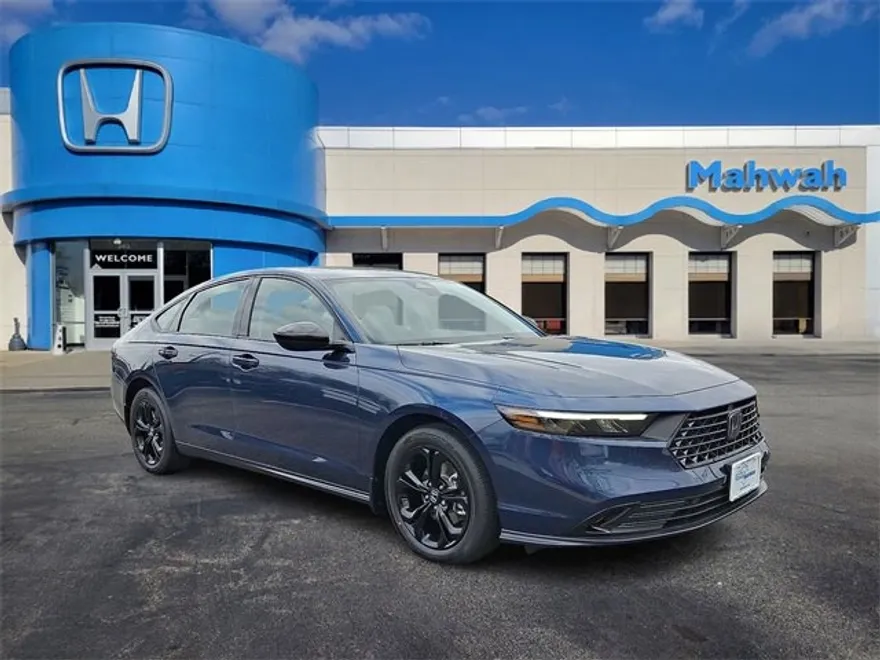2025 Honda Accord SE photo 1