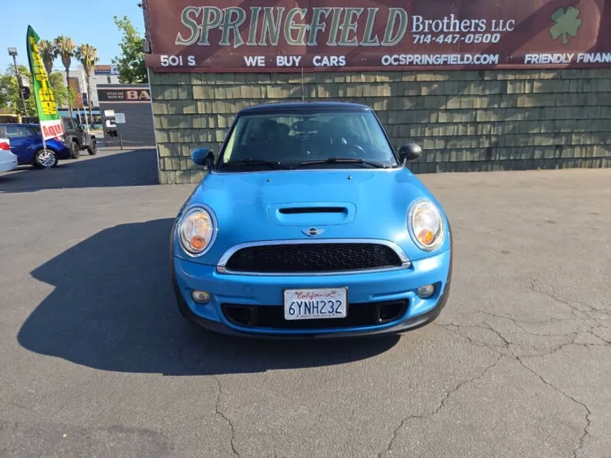 2013 Mini Cooper Hardtop S photo 1