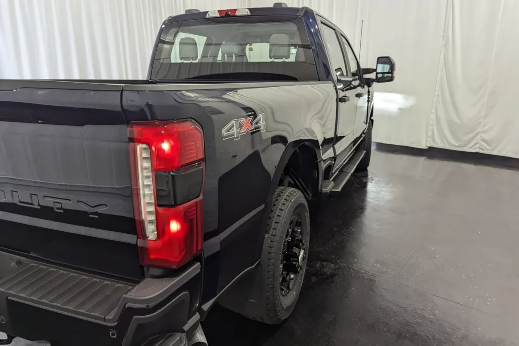 2025 Ford F-250 XL photo 1