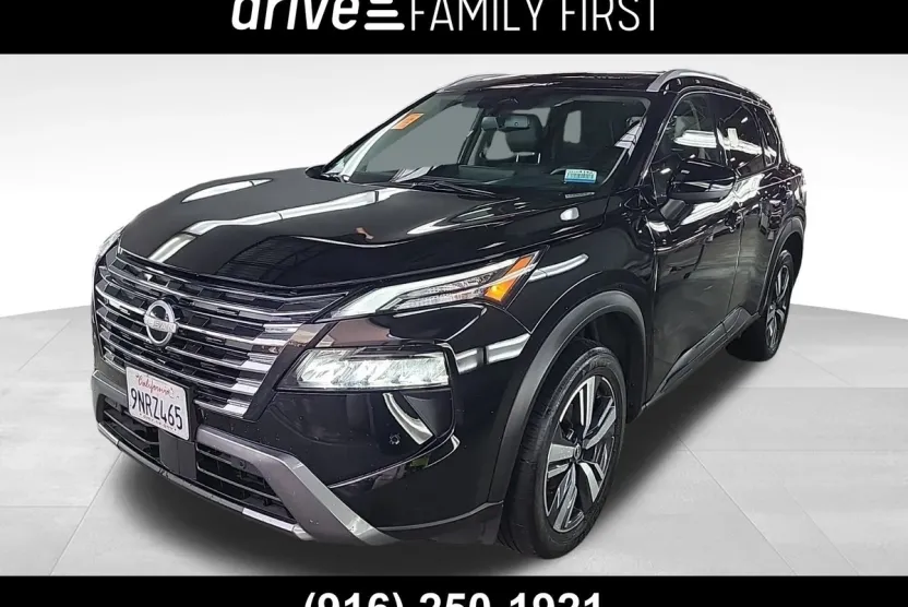 2024 Nissan Rogue SL photo 1