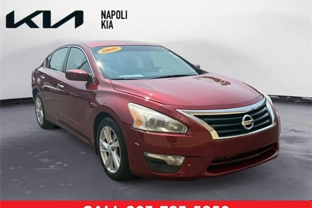 2014 Nissan Altima 2.5 SV photo 1