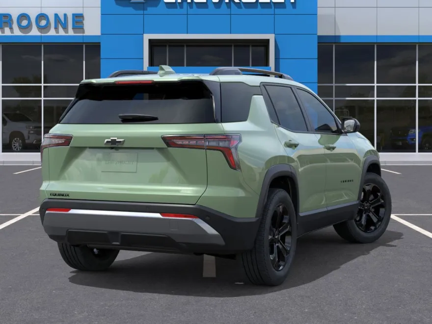 2026 Chevrolet Equinox LT photo 1