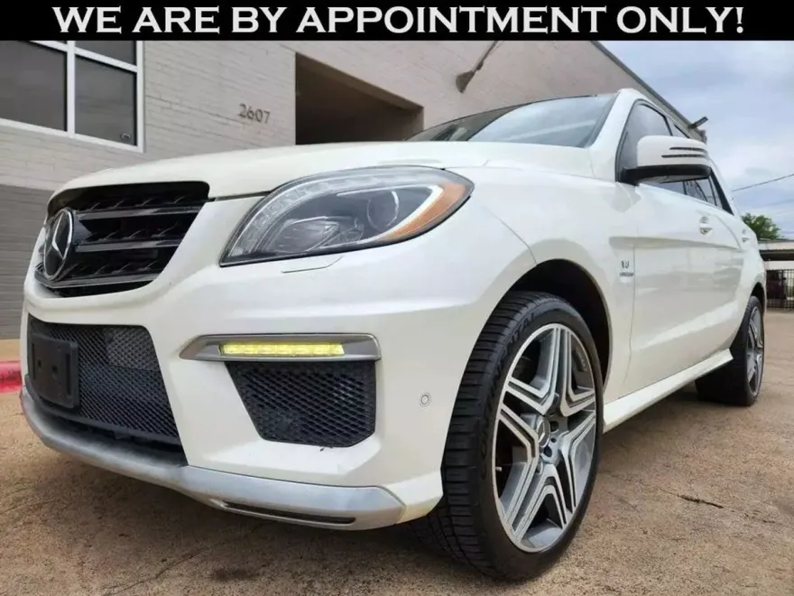 2013 Mercedes Benz ML 63 AMG 4MATIC photo 1