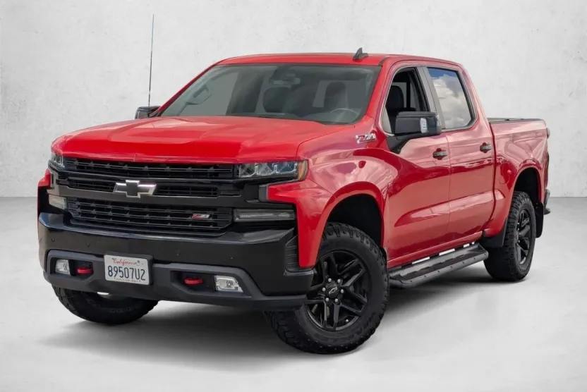 2019 Chevrolet Silverado Trail Boss LT photo 1