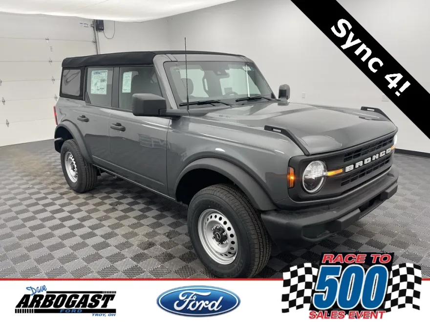2025 Ford Bronco Base photo 1