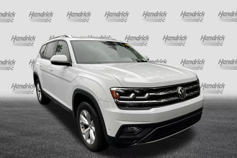 2018 Volkswagen Atlas V6 SE photo 1