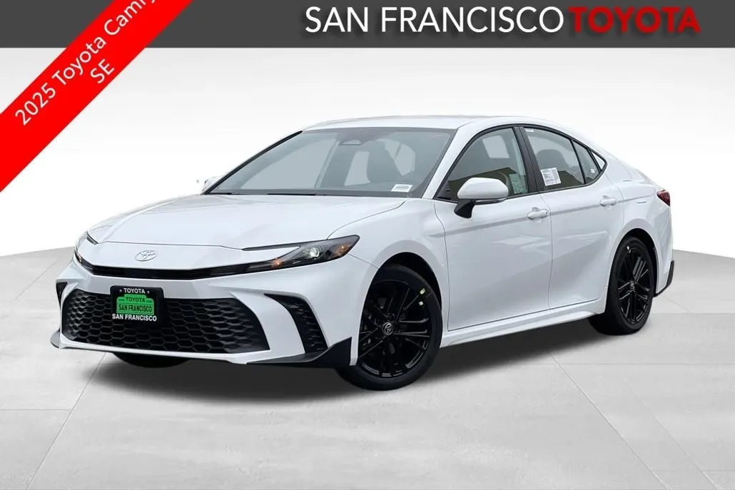 2025 Toyota Camry SE photo 1