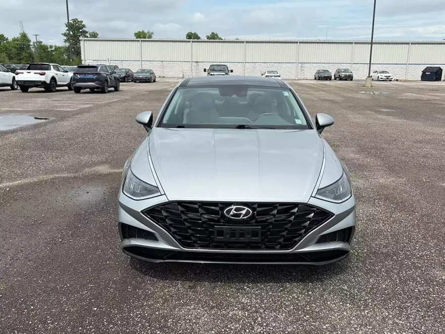 2020 Hyundai Sonata SEL photo 1