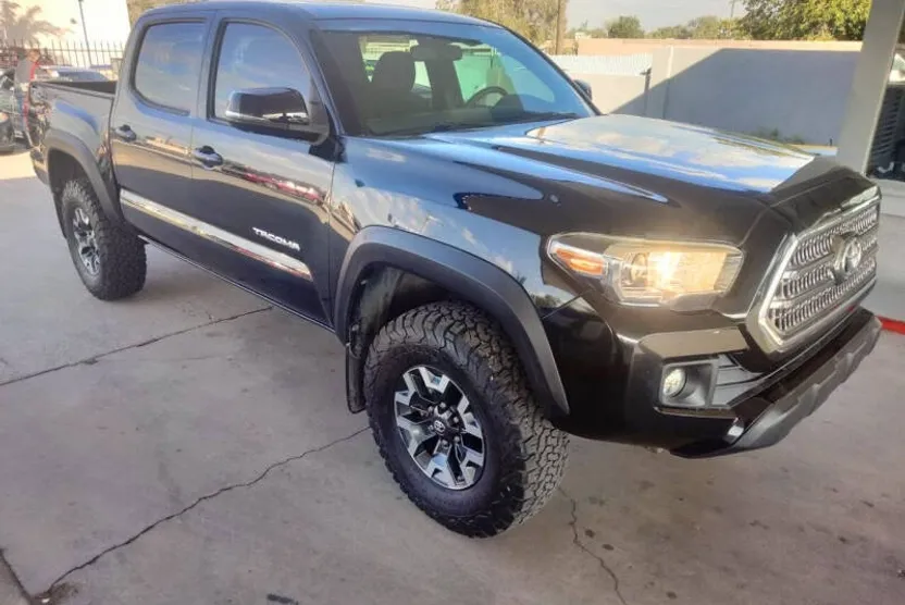 2016 Toyota Tacoma SR5 Sport TRD Pro photo 1
