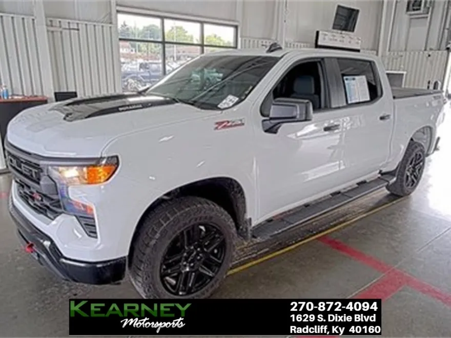 2024 Chevrolet Silverado 1500 Custom Trail Boss photo 1