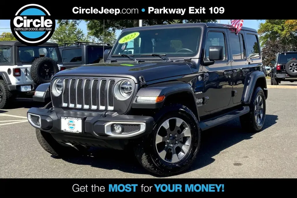 2022 Jeep Wrangler Unlimited Sahara photo 1