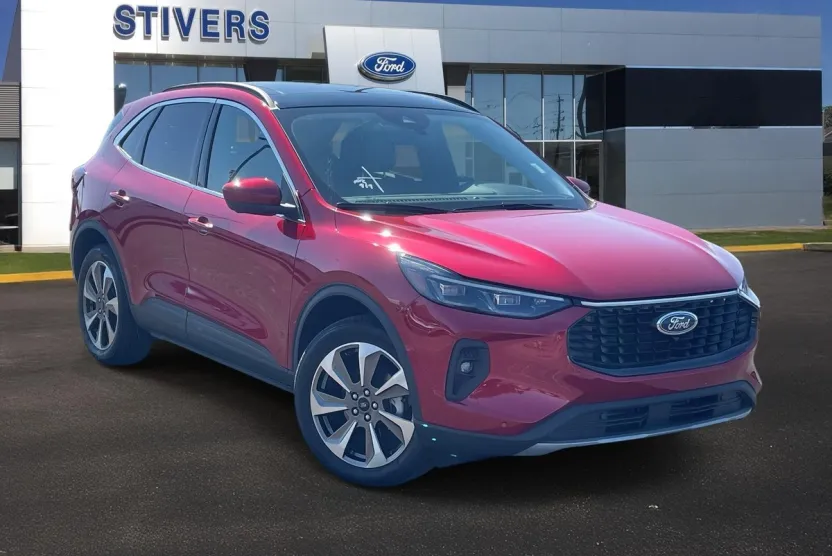 2024 Ford Escape Platinum photo 1