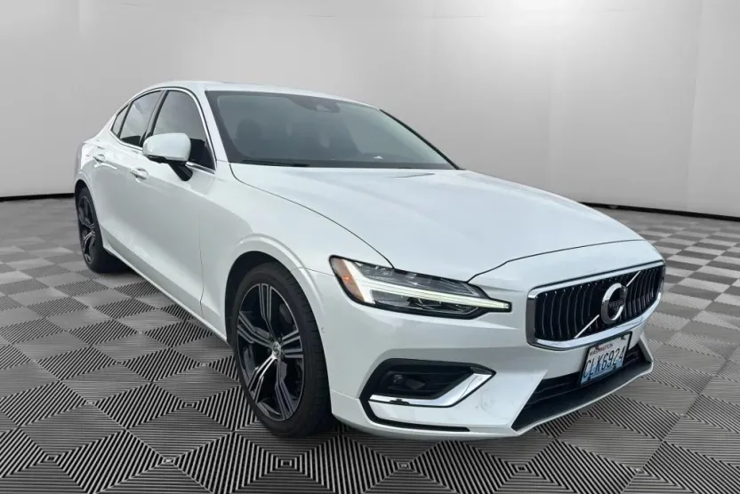 2021 Volvo S60 Inscription photo 1